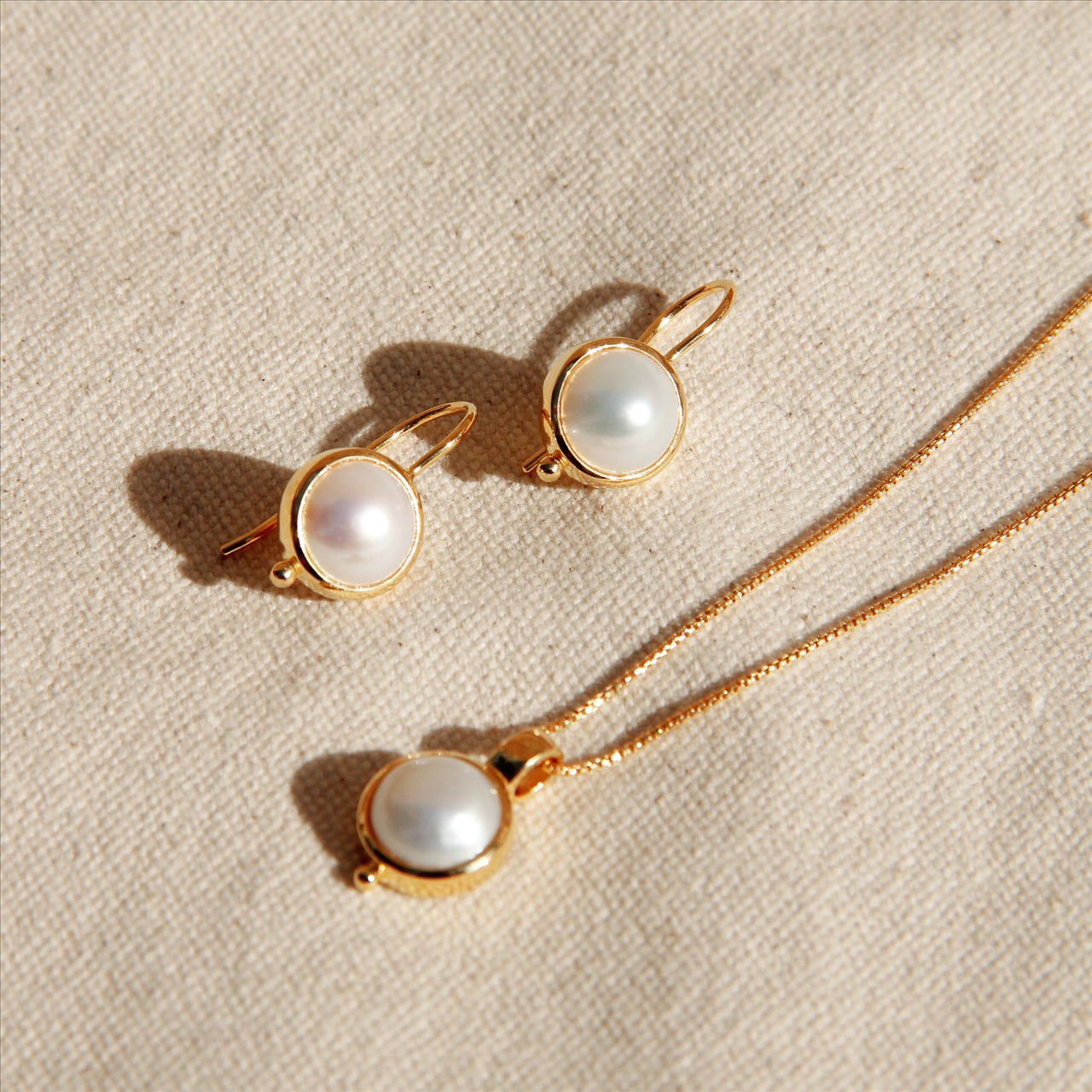 Garland Moonstone Gold Necklace N6744